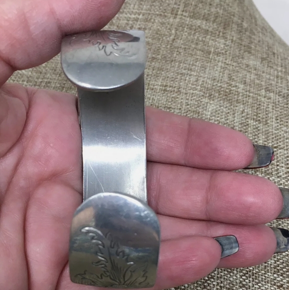 Vintage Kirk Stieff Pewter Cuff Bracelet - Picture 4 of 8